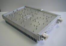 DETI MICROWAVE IN-PHASE HIGH POWER COMBINER 1,45-1,5 GHz 001395