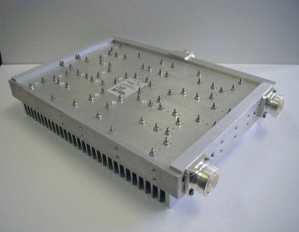 DETI MICROWAVE IN-PHASE HIGH POWER COMBINER 1,45-1,5 GHz 001395